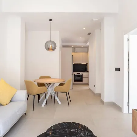 Apartment Deluxe 2 Bedroom *