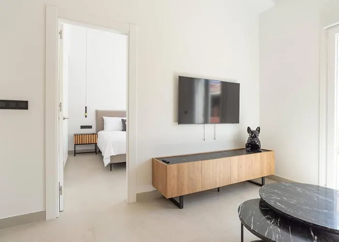 Deluxe 2 Bedroom