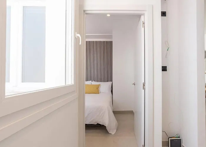 Deluxe 2 Bedroom Apartment Málaga
